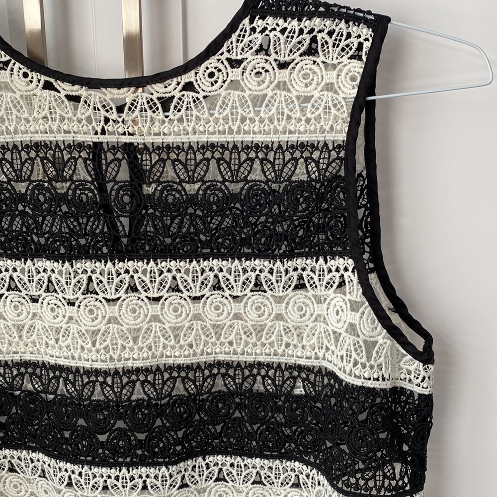 Crochet top - Picture 2 of 7